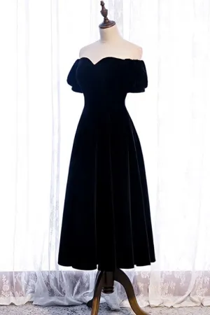 Off the Shoulder Black Velvet Party Dress